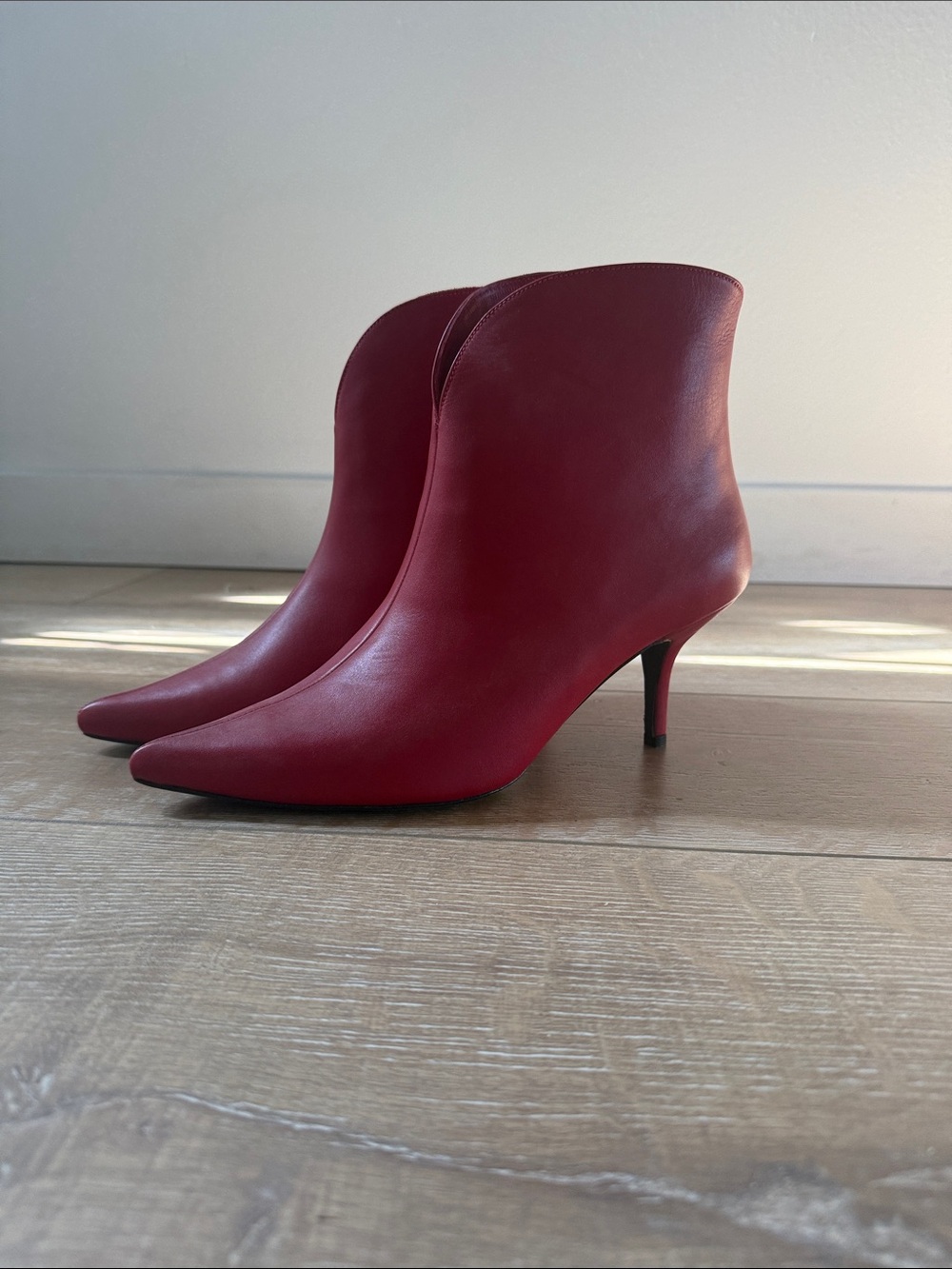 Women's Red Pointed-Toe Ankle Booties with Kitten Heel
